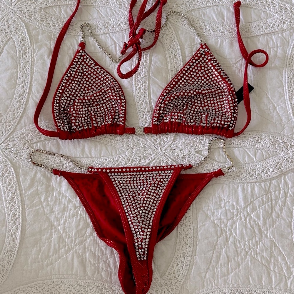 INGRID ROMERO RUBY RED BIKINI COMPETITION SUIT